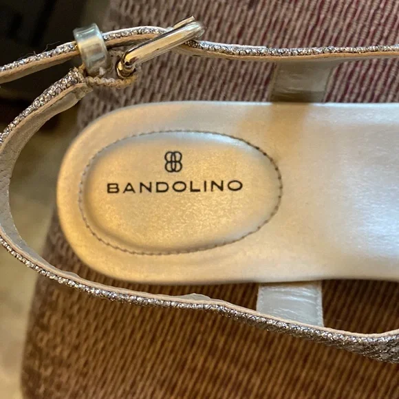 Bandolino size 6 1/2 ladies shoes - Picture 5 of 7